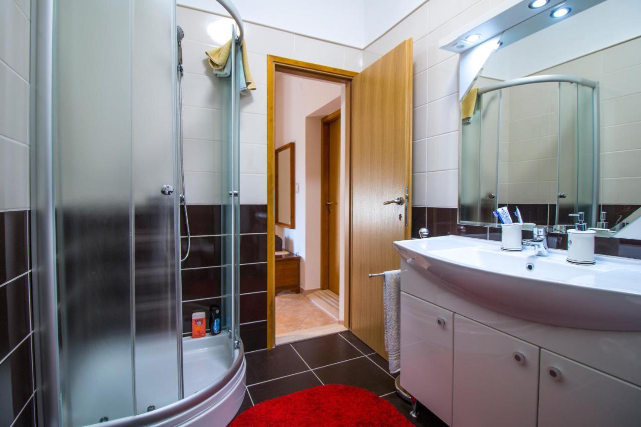 Apartman Kapovic Kaštela Eksteriør bilde