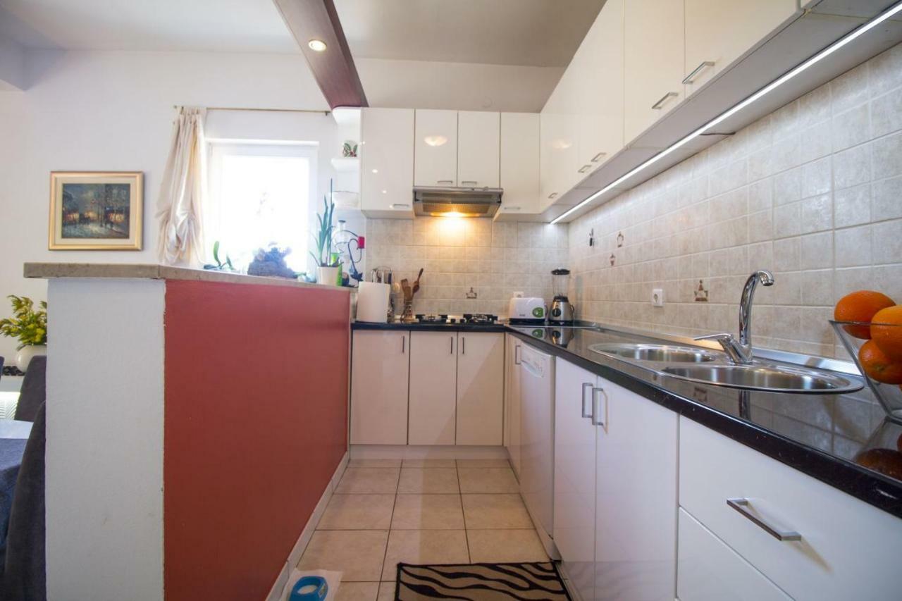 Apartman Kapovic Kaštela Eksteriør bilde